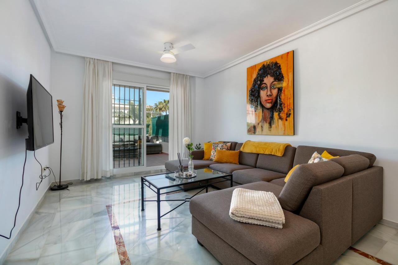 Lovely 2 Bedroom Locrimar V Walk To Beach Rdr260 Marbella Kültér fotó