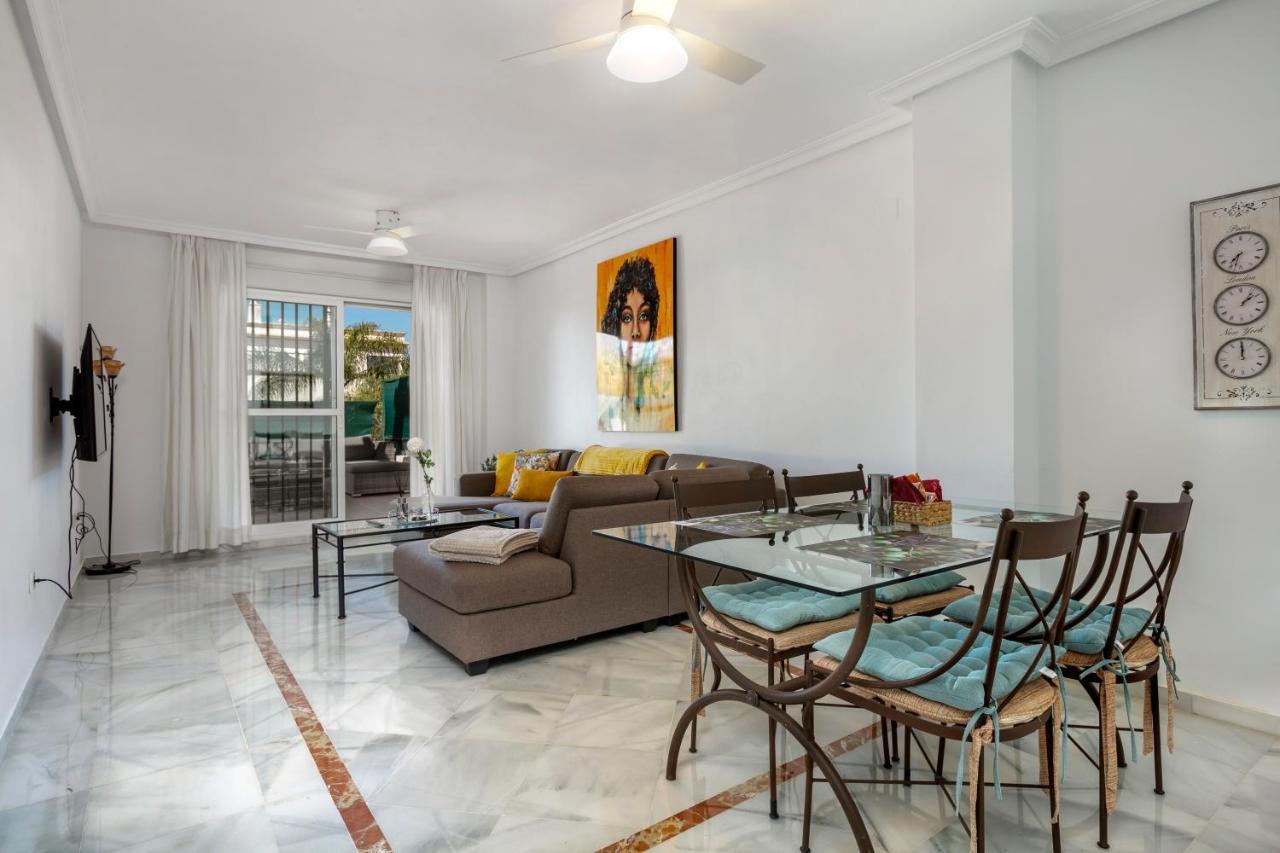Lovely 2 Bedroom Locrimar V Walk To Beach Rdr260 Marbella Kültér fotó